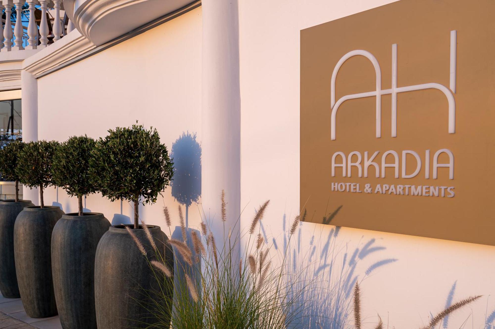 Arkadia Hotel Kypseli Екстериор снимка